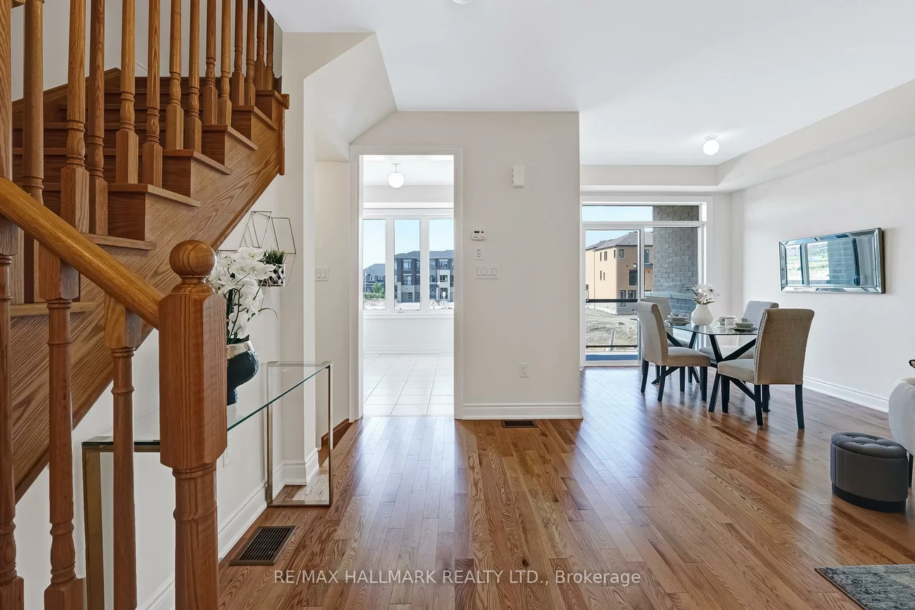 11, Tennant, Vellore Village, Vaughan
