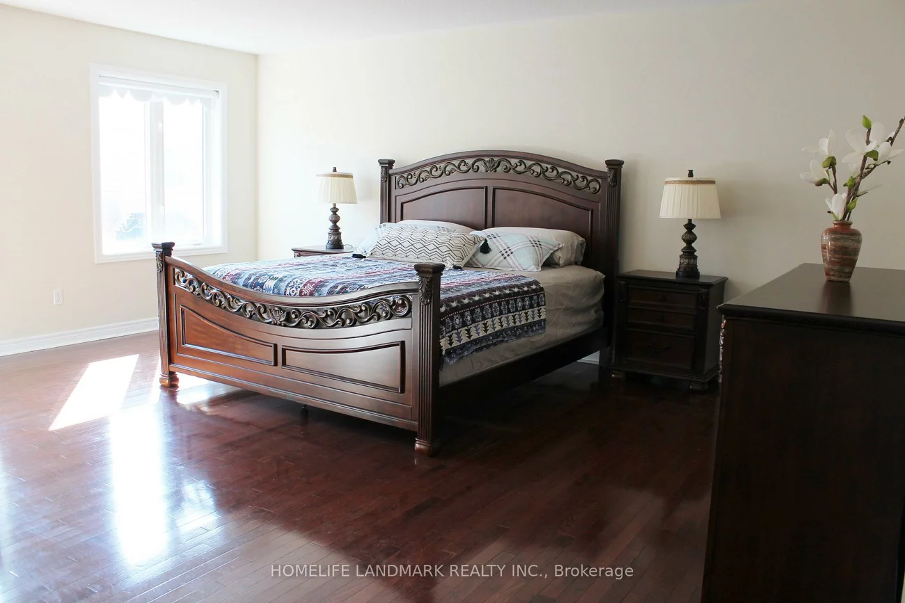 39, Siena, Vellore Village, Vaughan