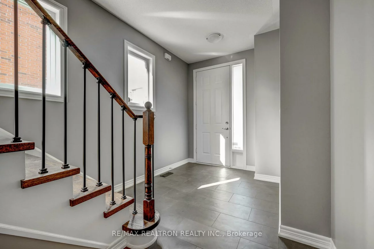 136, Vittorio De Luca, East Woodbridge, Vaughan