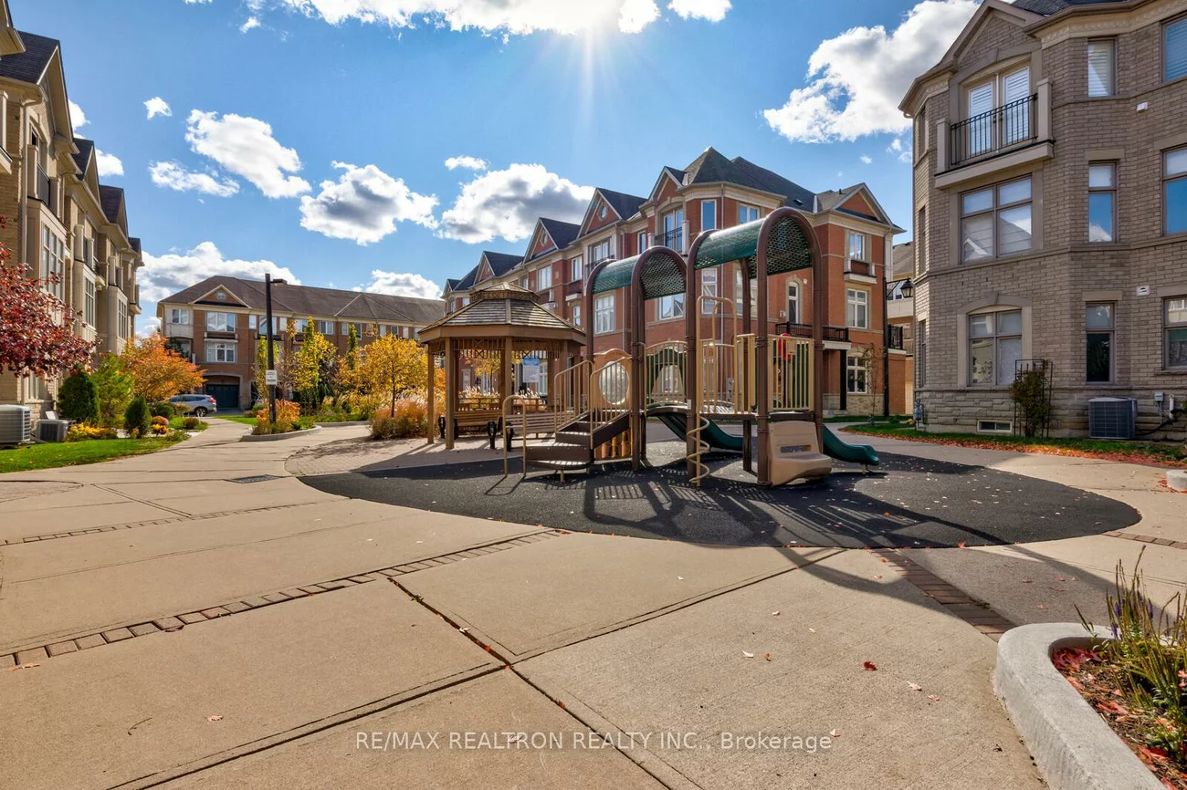 136, Vittorio De Luca, East Woodbridge, Vaughan