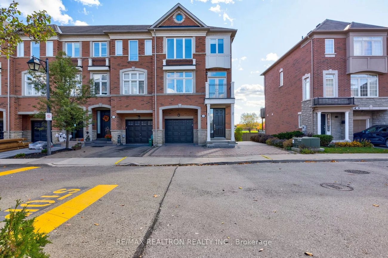 136, Vittorio De Luca, East Woodbridge, Vaughan