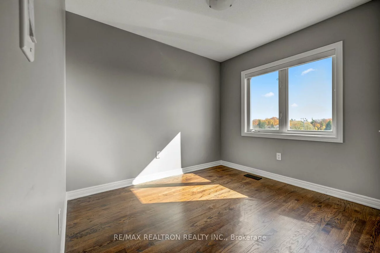 136, Vittorio De Luca, East Woodbridge, Vaughan