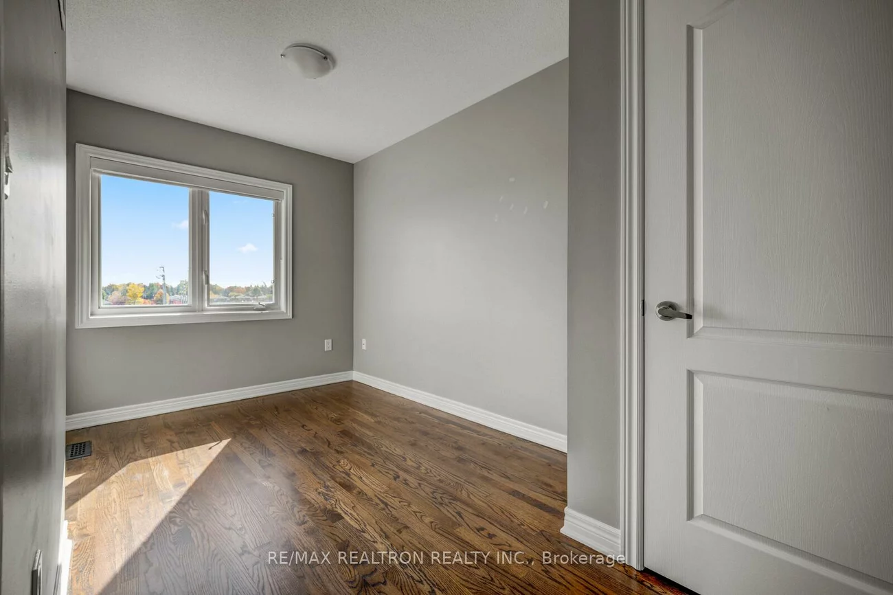 136, Vittorio De Luca, East Woodbridge, Vaughan