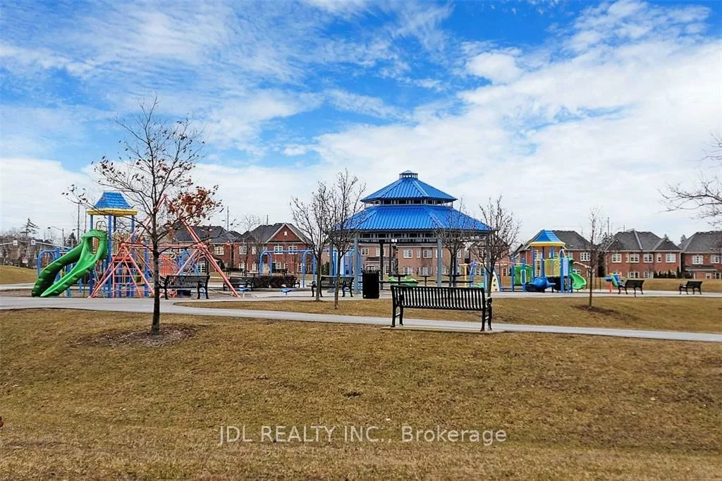 8, Mill River, Patterson, Vaughan