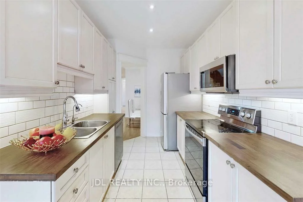 8, Mill River, Patterson, Vaughan