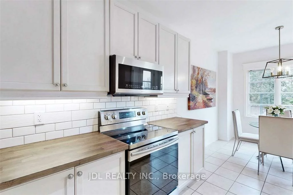 8, Mill River, Patterson, Vaughan