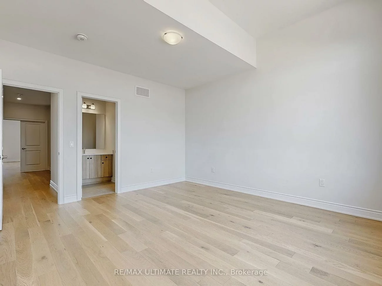 156, Winthrop, Vellore Village, Vaughan