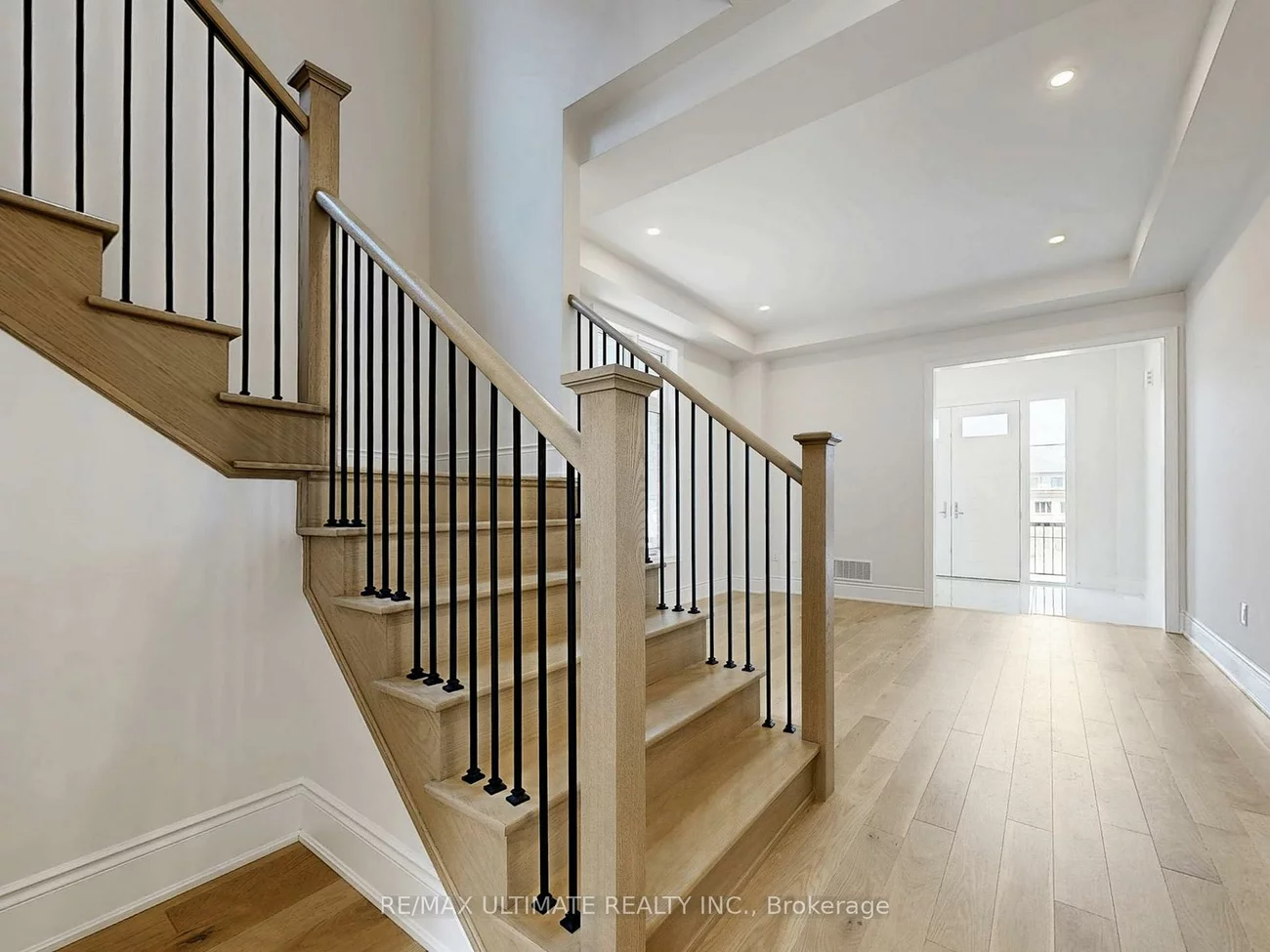 156, Winthrop, Vellore Village, Vaughan