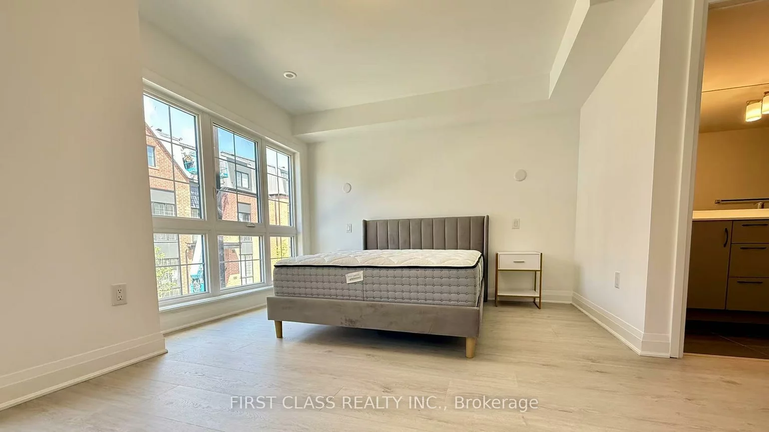 118, Alton, Uplands, Vaughan