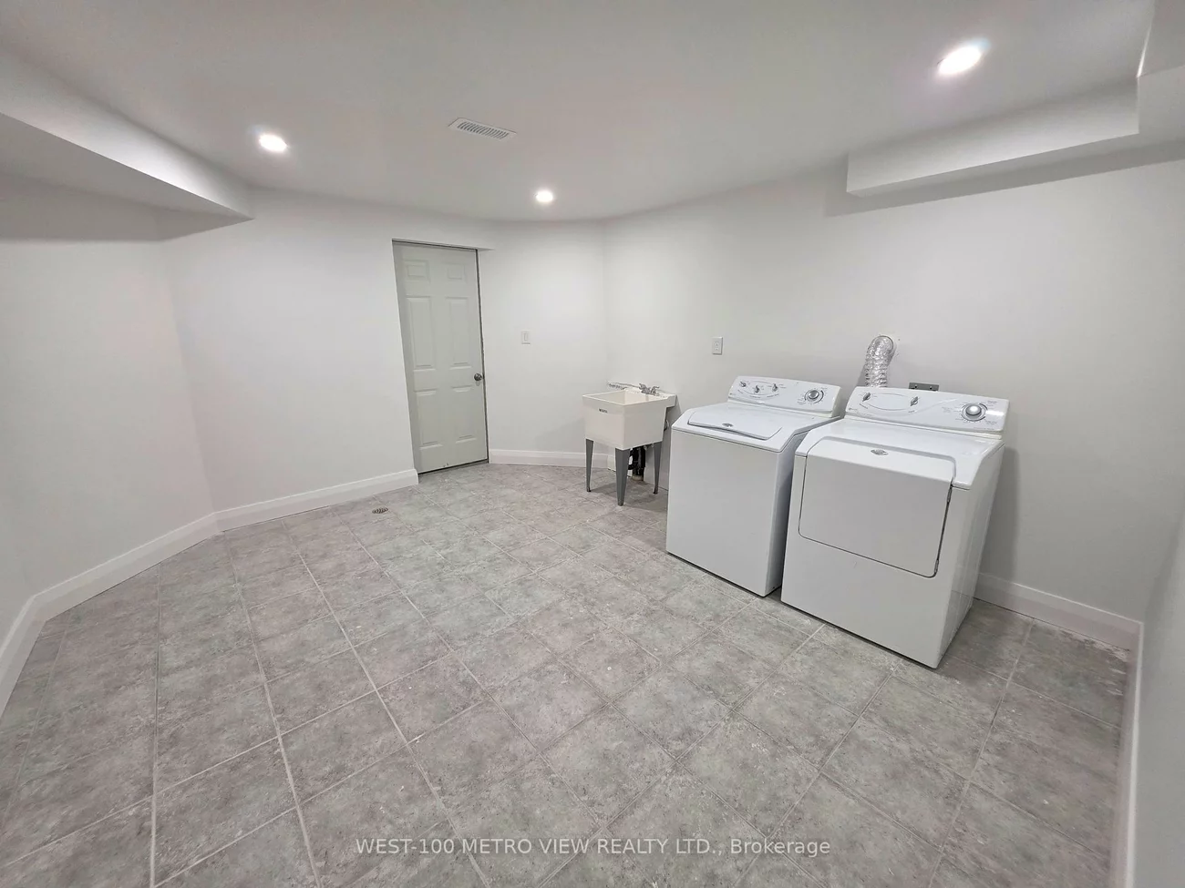 250, Sunset, Sonoma Heights, Vaughan
