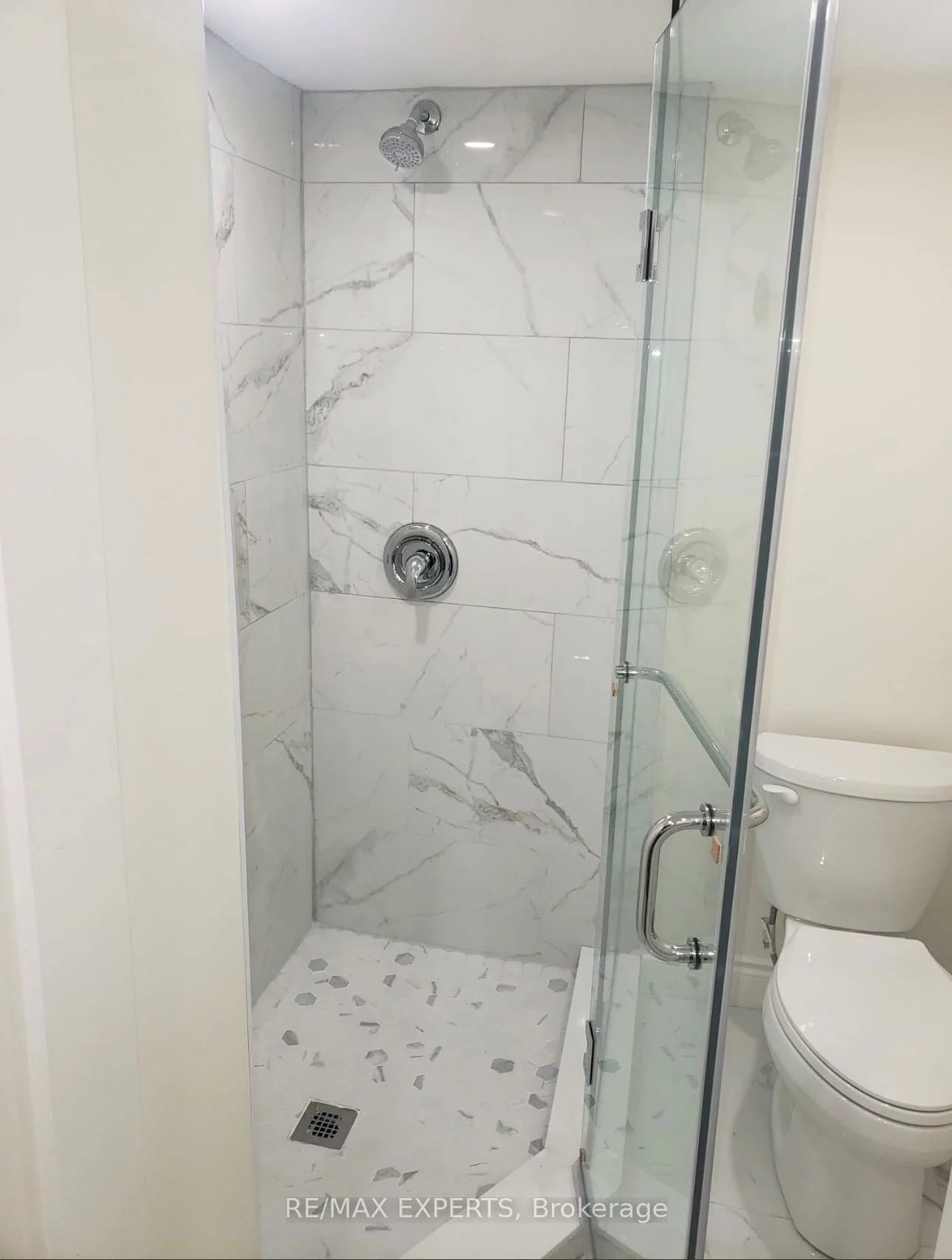 212, Velmar, East Woodbridge, Vaughan