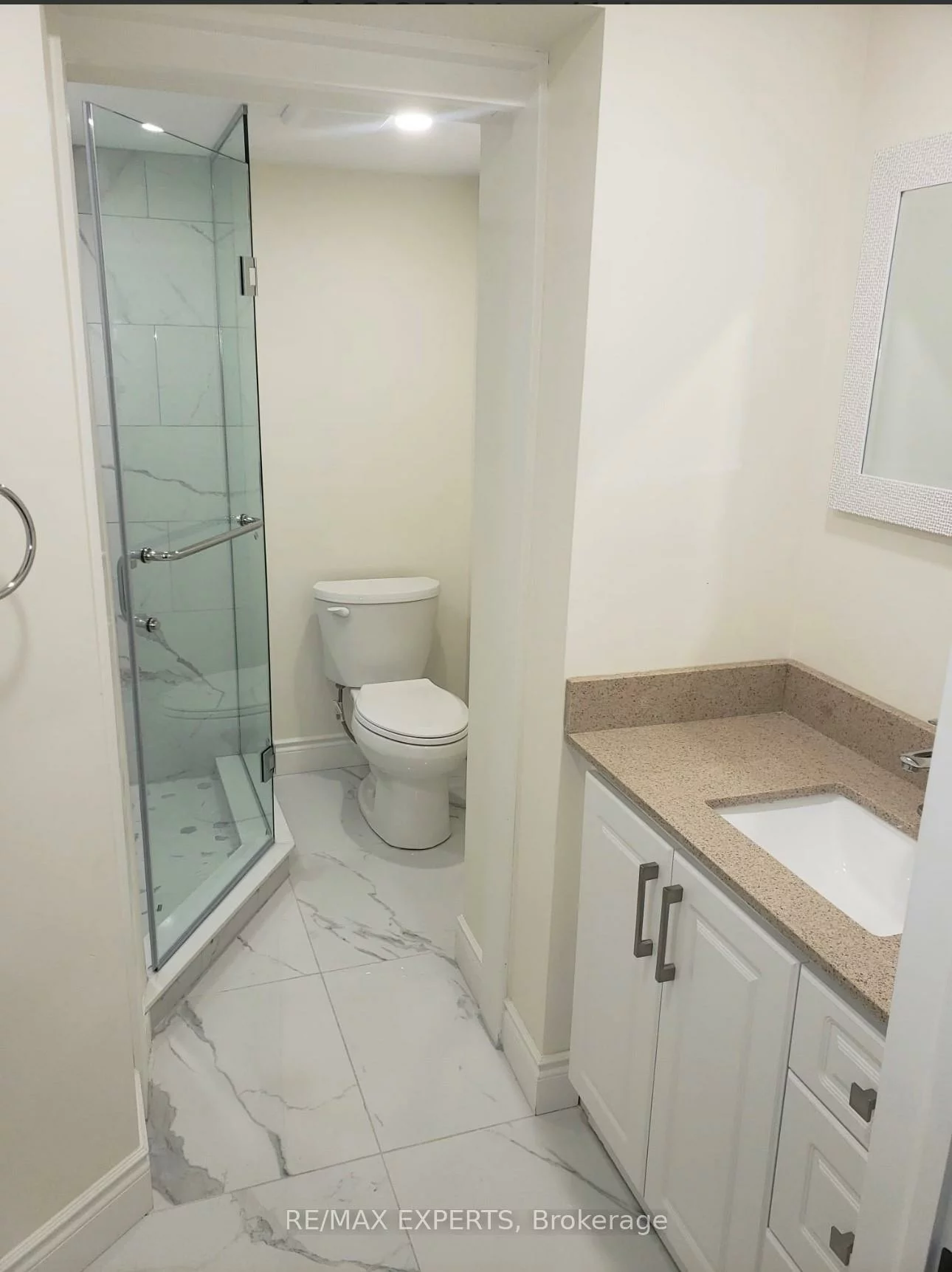 212, Velmar, East Woodbridge, Vaughan