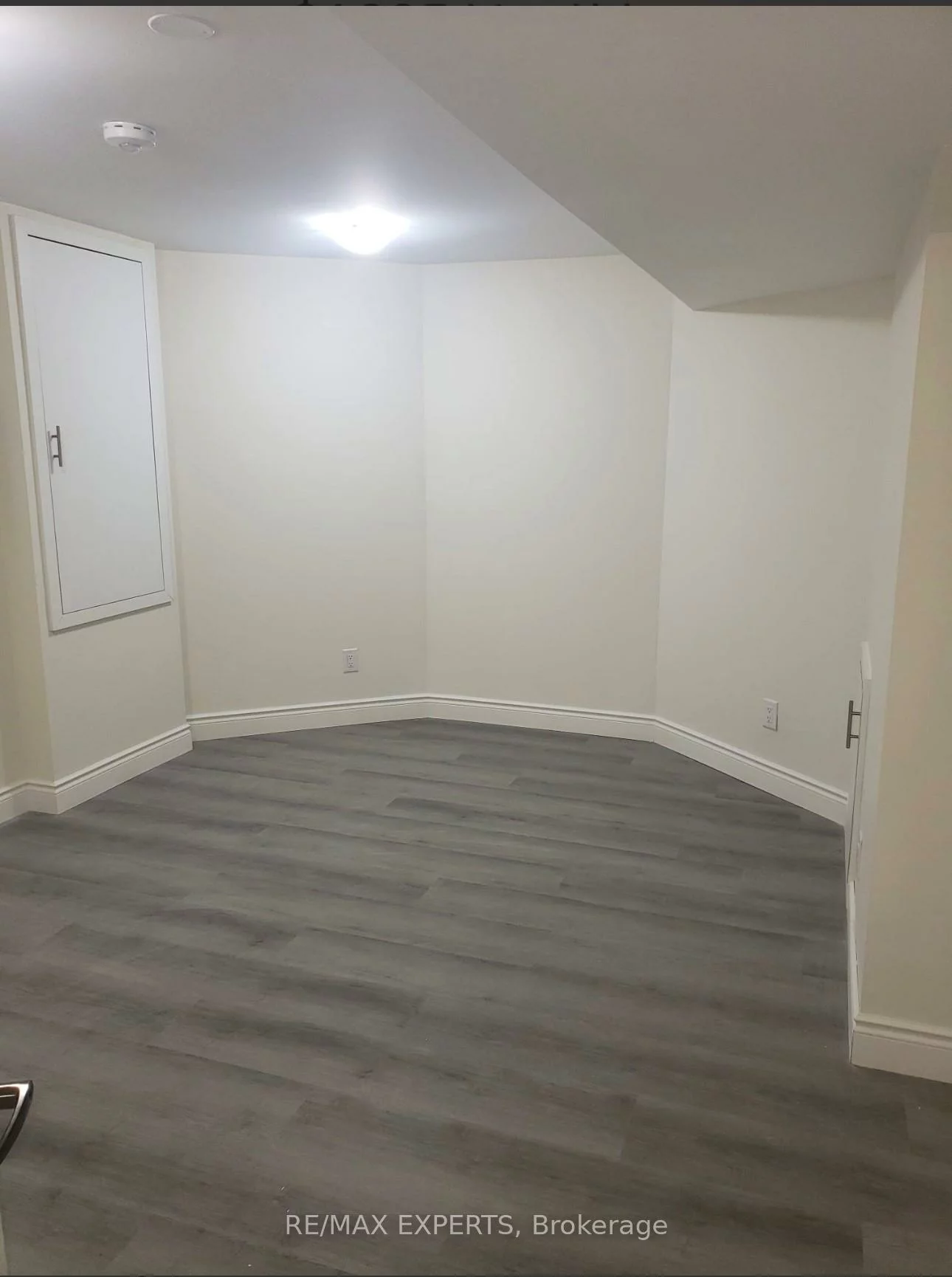 212, Velmar, East Woodbridge, Vaughan