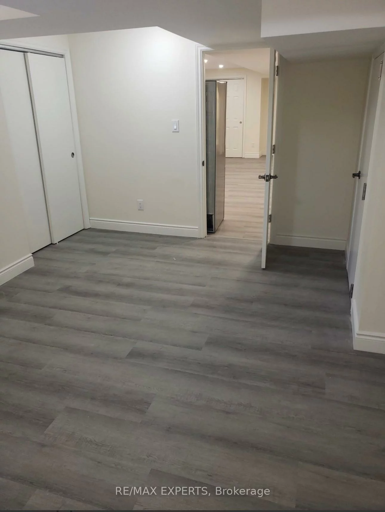 212, Velmar, East Woodbridge, Vaughan