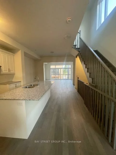 131, Farooq, Vellore Village, Vaughan