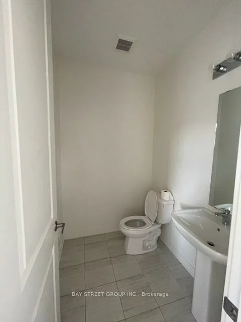 131, Farooq, Vellore Village, Vaughan