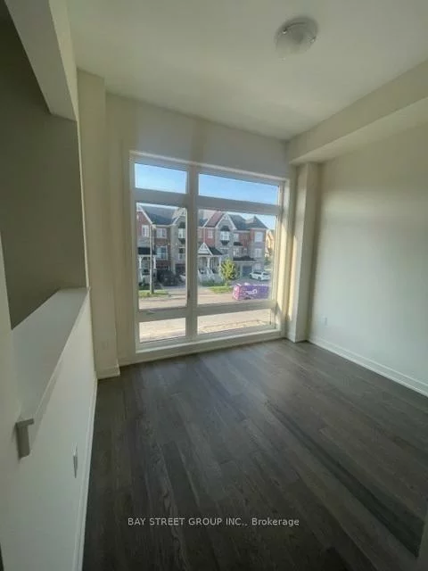 131, Farooq, Vellore Village, Vaughan
