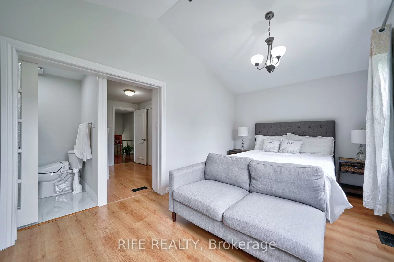 239, Crestwood, Crestwood-Springfarm-Yorkhill, Vaughan