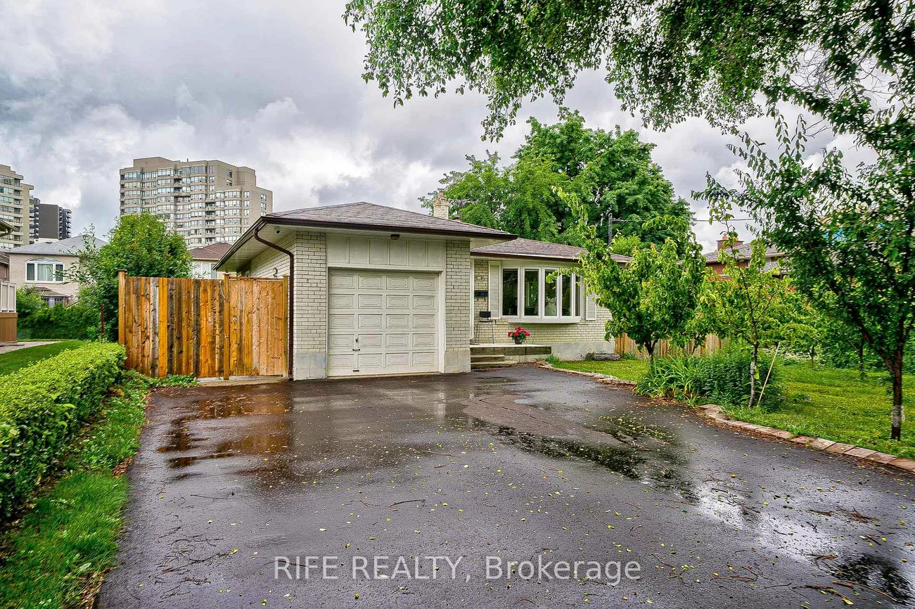 239, Crestwood, Crestwood-Springfarm-Yorkhill, Vaughan