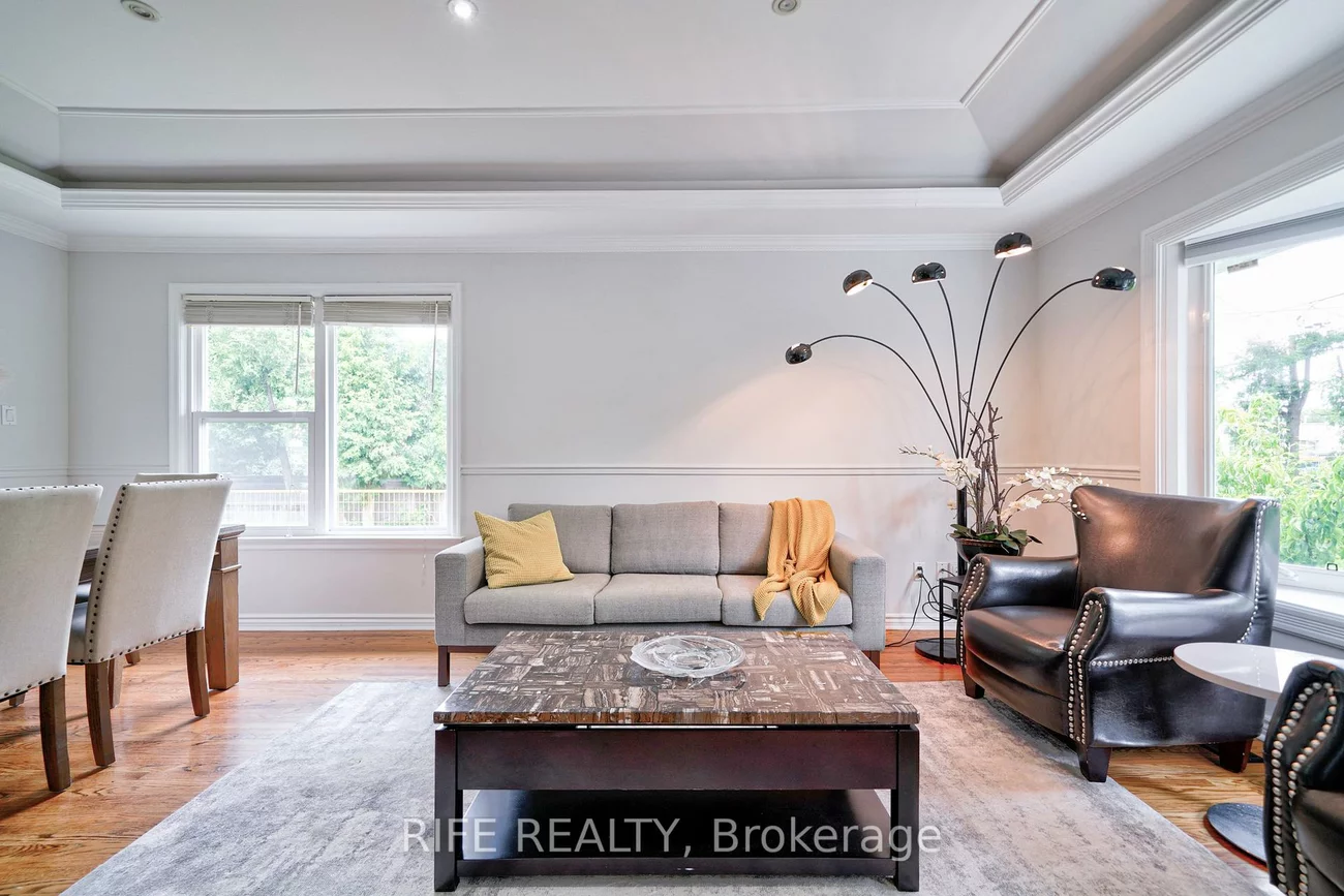 239, Crestwood, Crestwood-Springfarm-Yorkhill, Vaughan