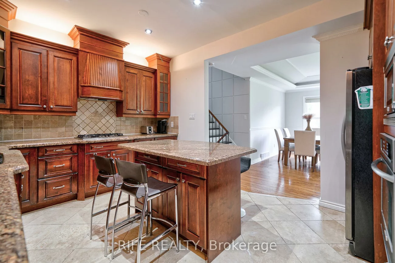 239, Crestwood, Crestwood-Springfarm-Yorkhill, Vaughan