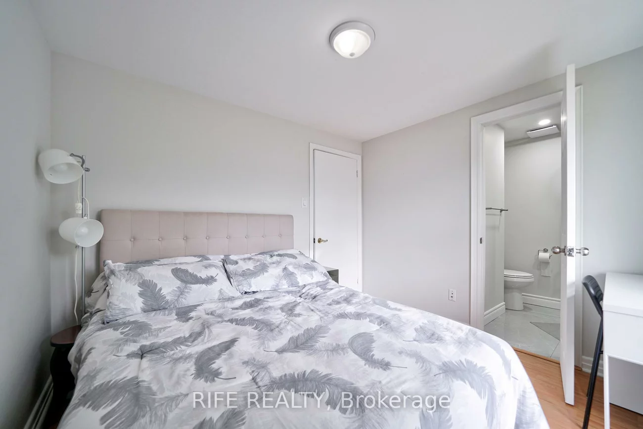 239, Crestwood, Crestwood-Springfarm-Yorkhill, Vaughan
