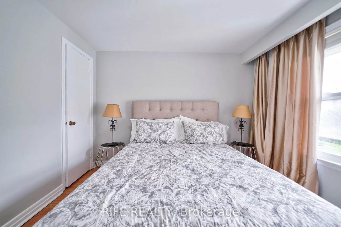 239, Crestwood, Crestwood-Springfarm-Yorkhill, Vaughan