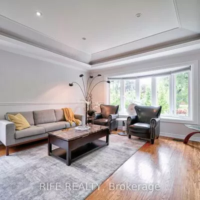 239, Crestwood, Crestwood-Springfarm-Yorkhill, Vaughan