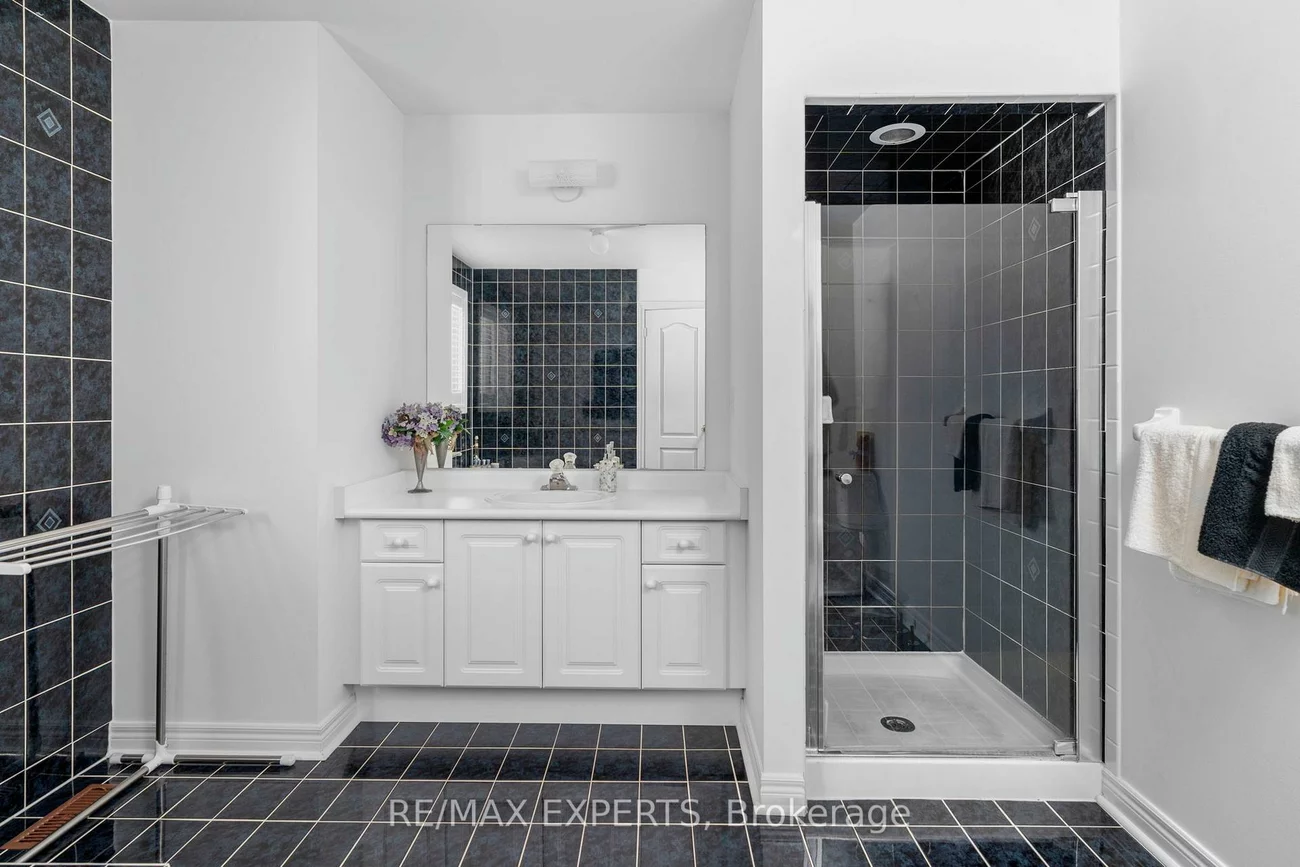 26, Blue Diamond, Sonoma Heights, Vaughan