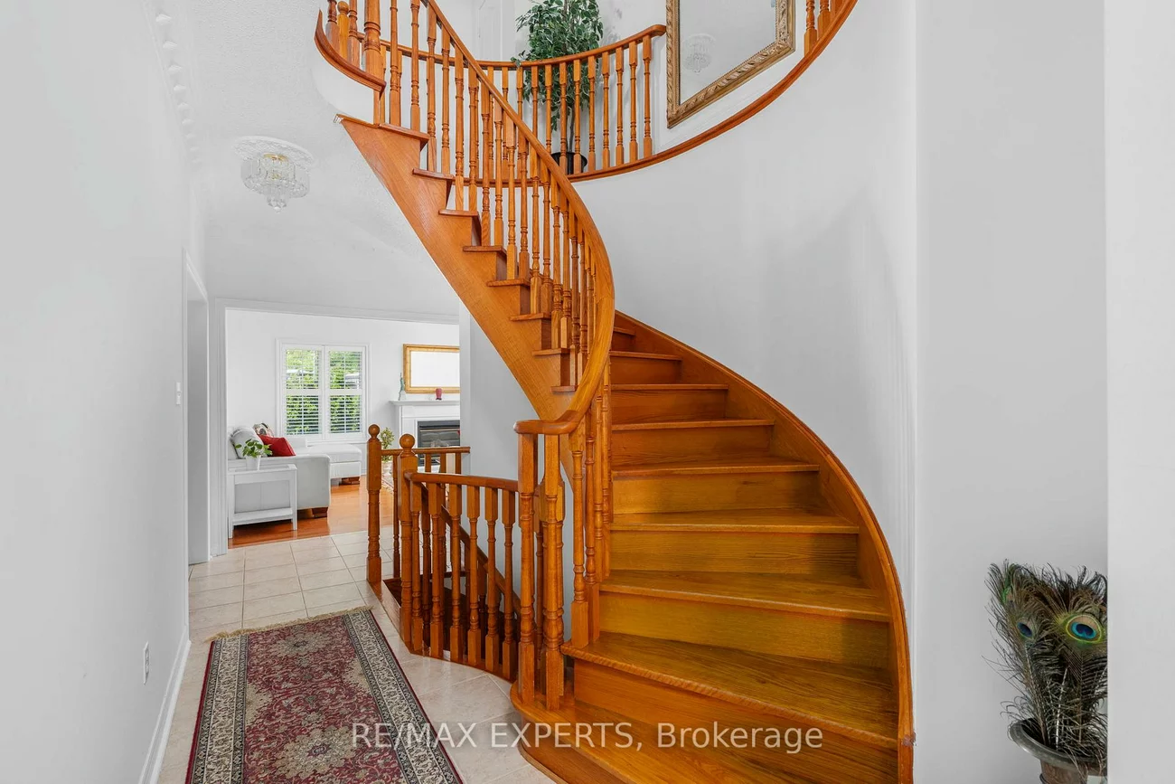 26, Blue Diamond, Sonoma Heights, Vaughan