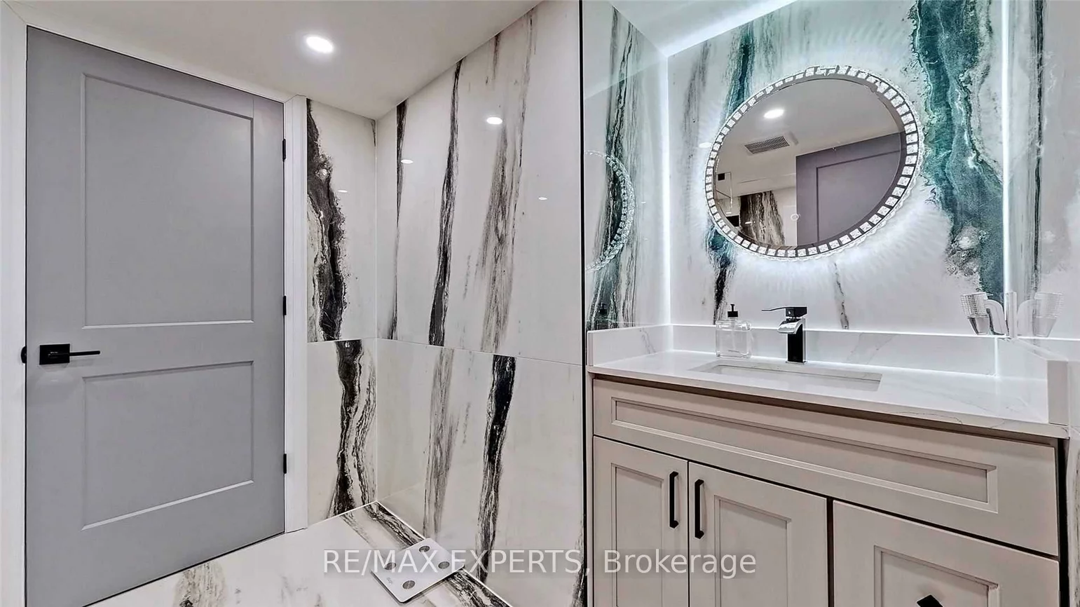 134, Beaconsfield, Kleinburg, Vaughan