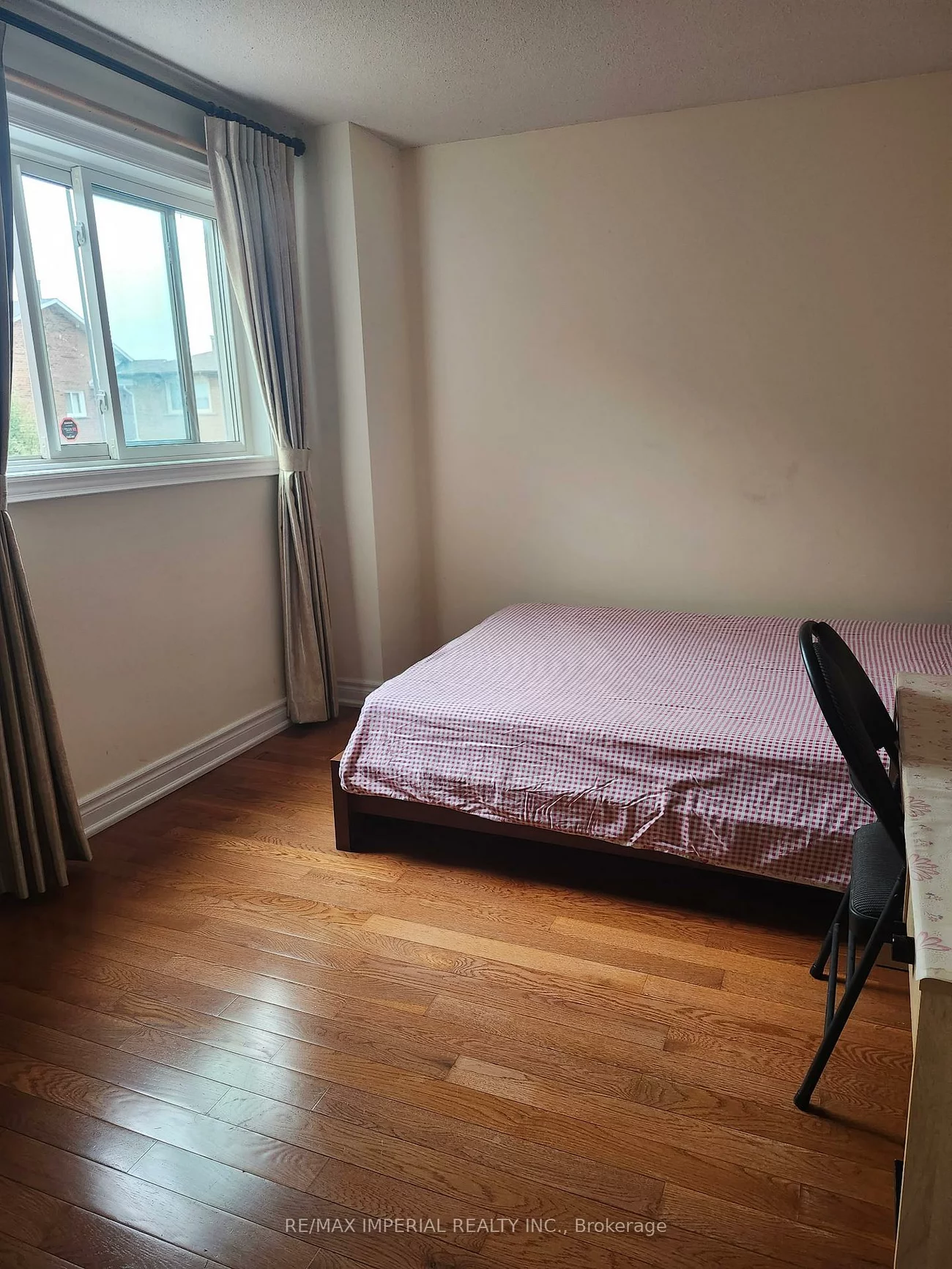 123, Mccabe, Lakeview Estates, Vaughan