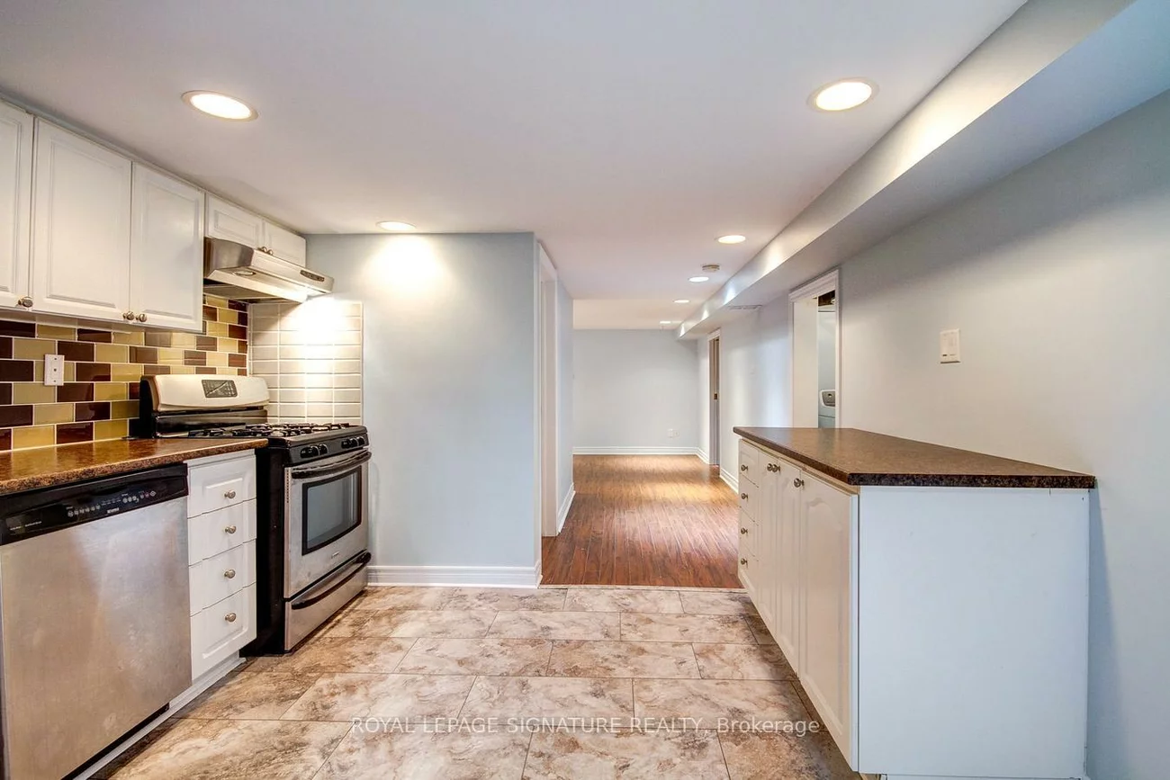 47, Hawman, West Woodbridge, Vaughan