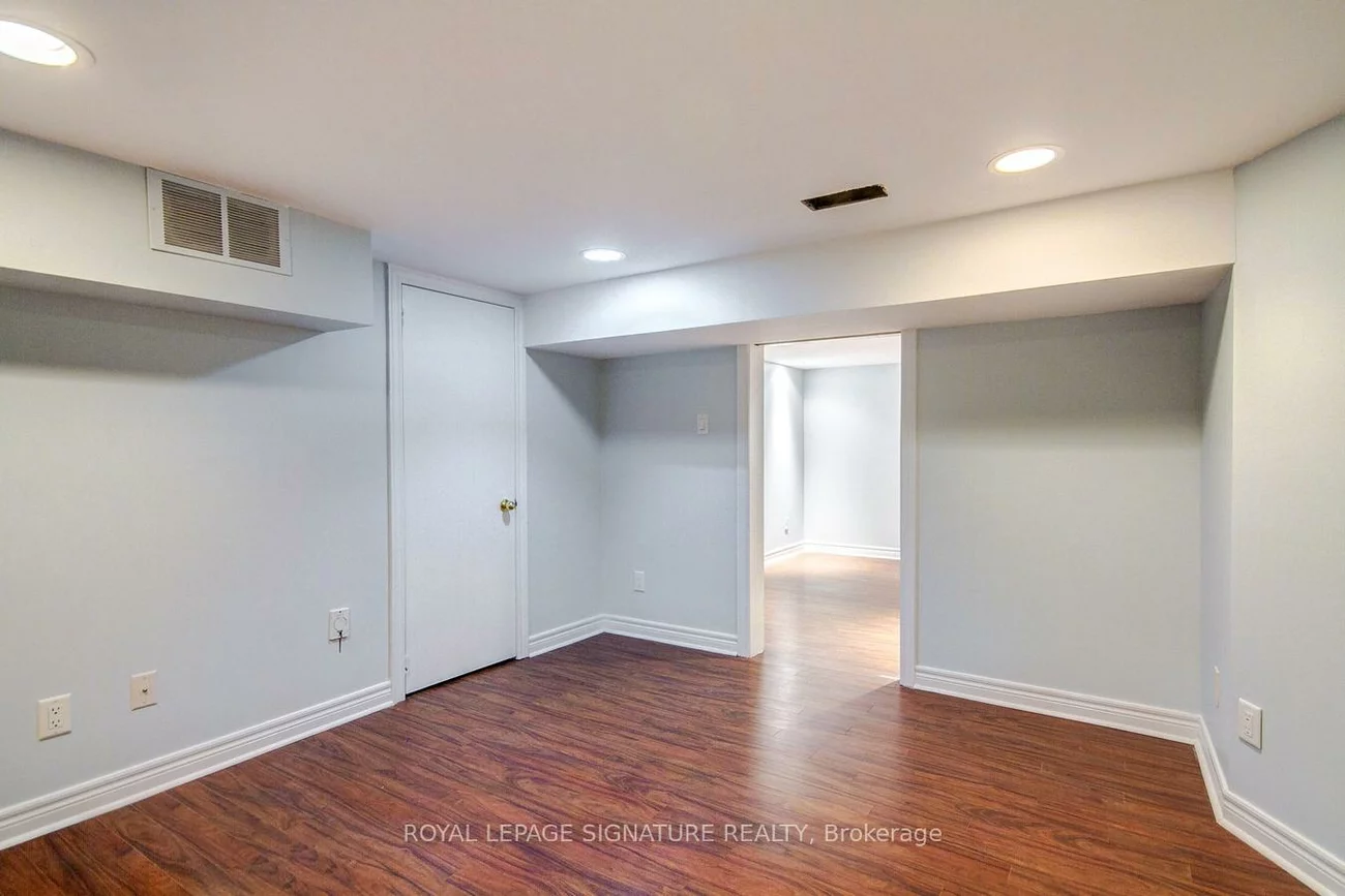 47, Hawman, West Woodbridge, Vaughan