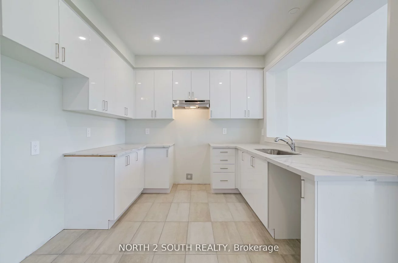 12, Virro, West Woodbridge, Vaughan