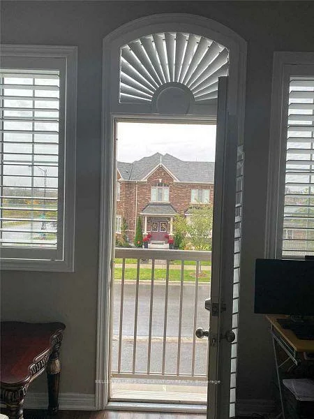 1, Dunedin, Kleinburg, Vaughan