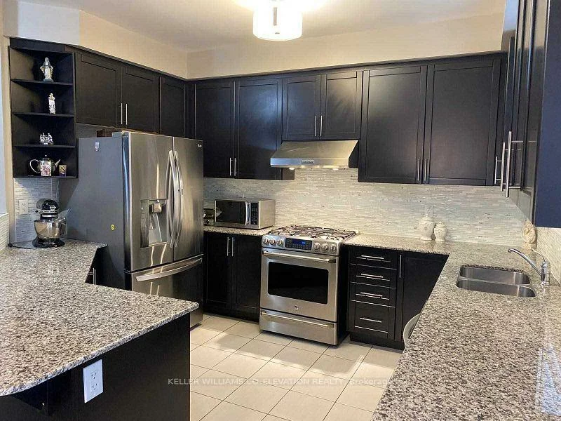 1, Dunedin, Kleinburg, Vaughan