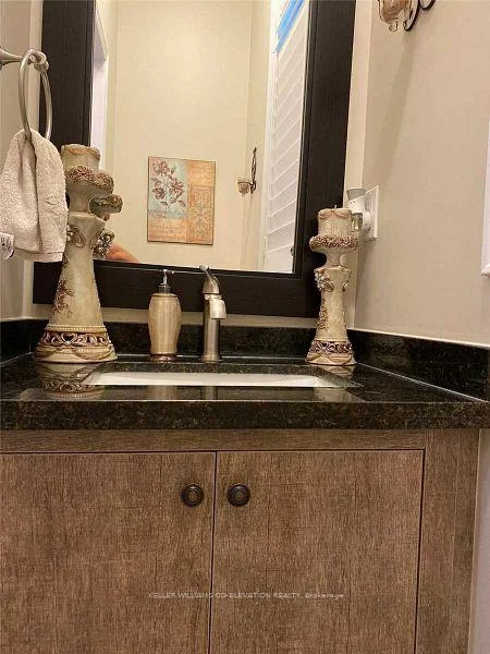 1, Dunedin, Kleinburg, Vaughan