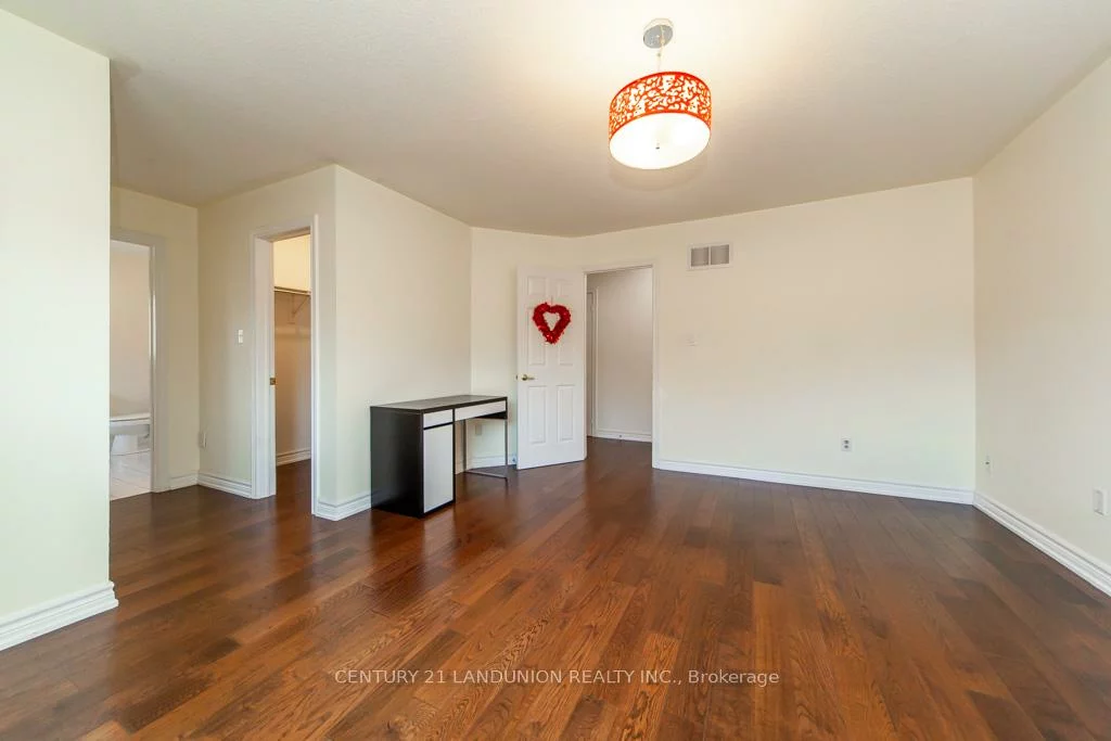 26, Arbourview, Concord, Vaughan