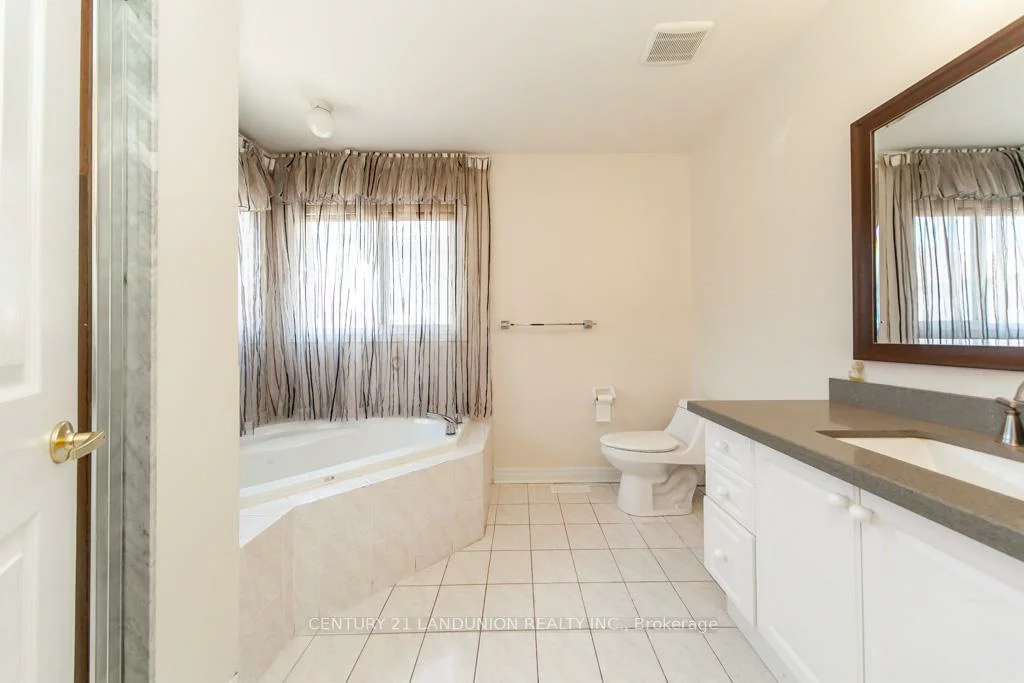 26, Arbourview, Concord, Vaughan