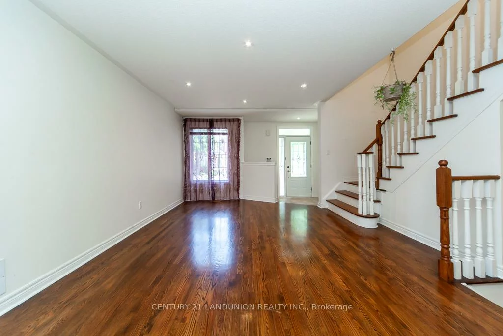 26, Arbourview, Concord, Vaughan