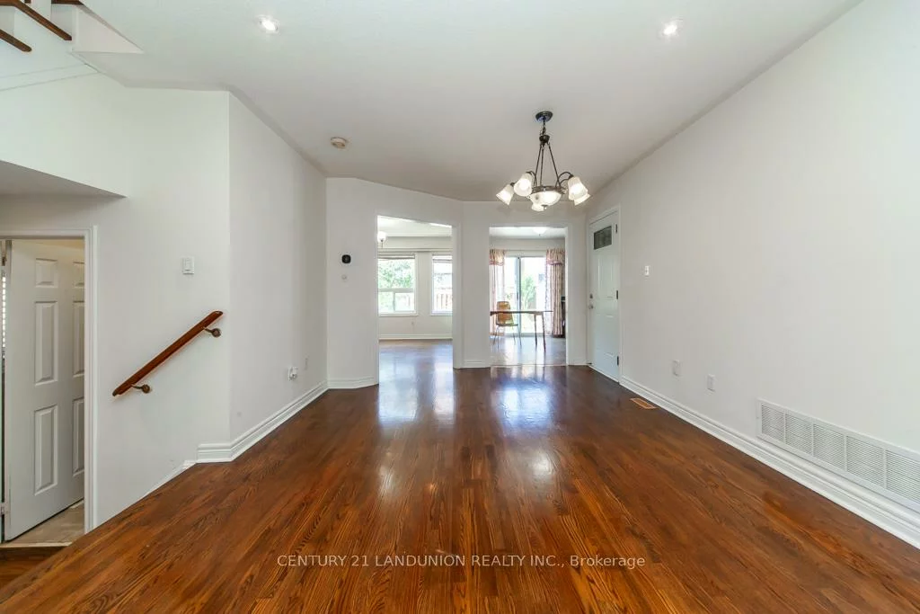 26, Arbourview, Concord, Vaughan