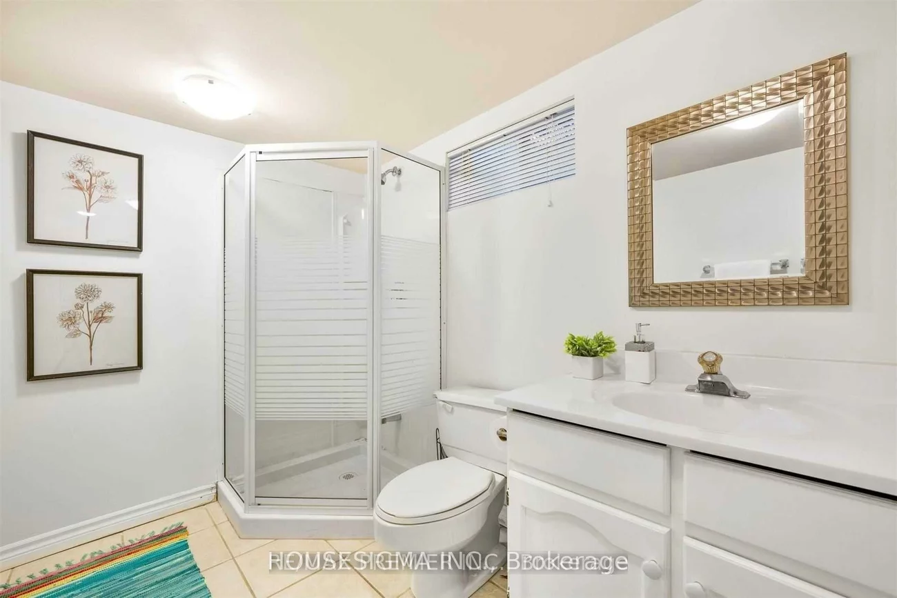 131, Greenpark, East Woodbridge, Vaughan