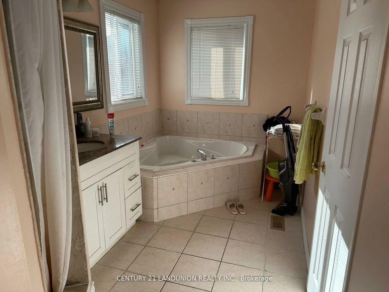 172, Hollywood Hill, Vellore Village, Vaughan