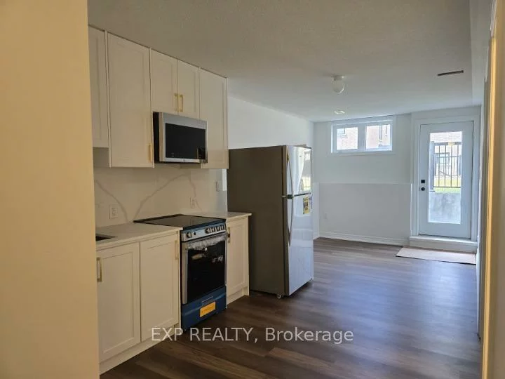 80, Singhampton, Kleinburg, Vaughan
