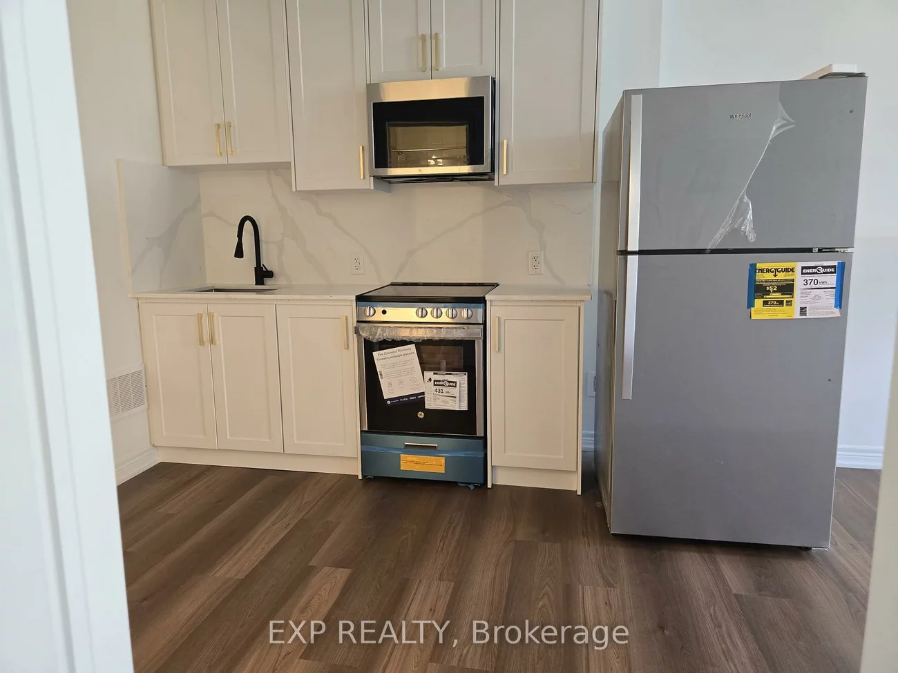 80, Singhampton, Kleinburg, Vaughan