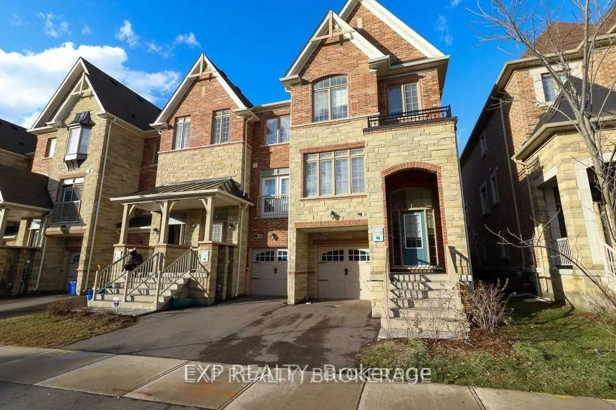 50, Farooq, Vellore Village, Vaughan