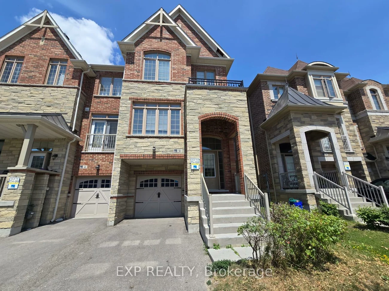 50, Farooq, Vellore Village, Vaughan