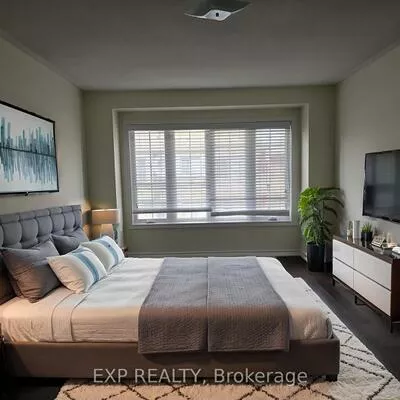 50, Farooq, Vellore Village, Vaughan