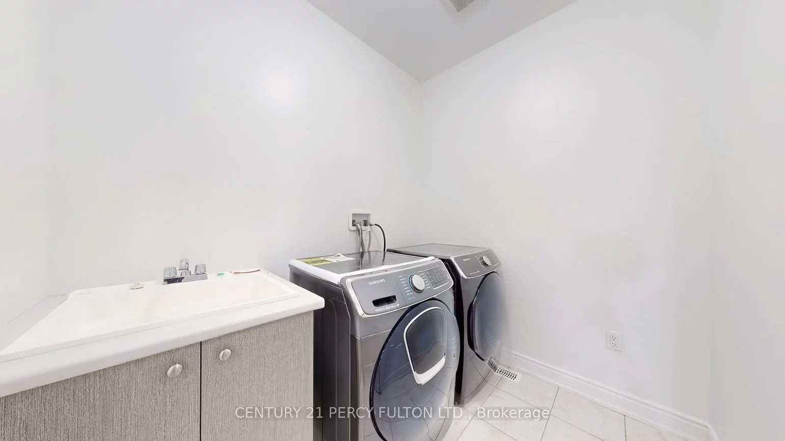 14, Meadow Green, Kleinburg, Vaughan